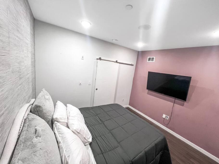 Yanne'S Place - Dual-Lounge فيلادلفيا المظهر الخارجي الصورة