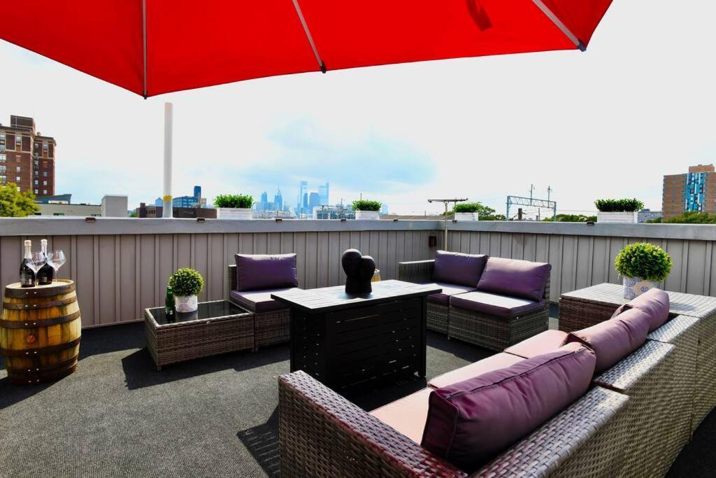 Yanne'S Place - Dual-Lounge فيلادلفيا المظهر الخارجي الصورة